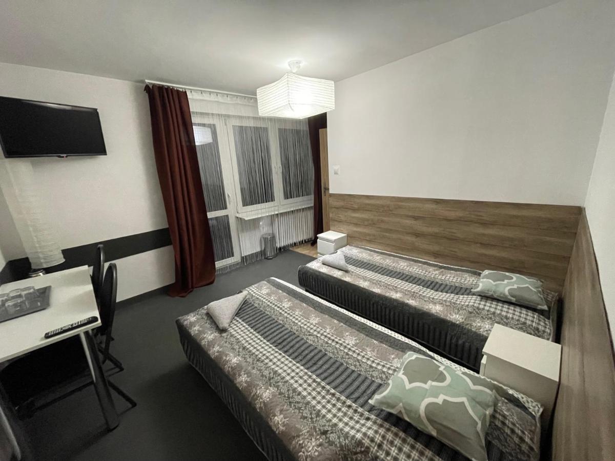 Bed and breakfast Antonina ***pensjonprzykortach*** *